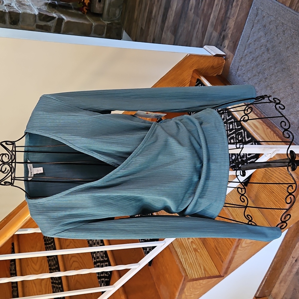 👚Nine West Teal Long Sleeve Wrap Top